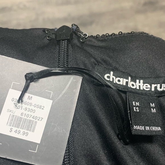 NWT DRESS BY CHARLOTTE RUSSE - Picture 2 of 2